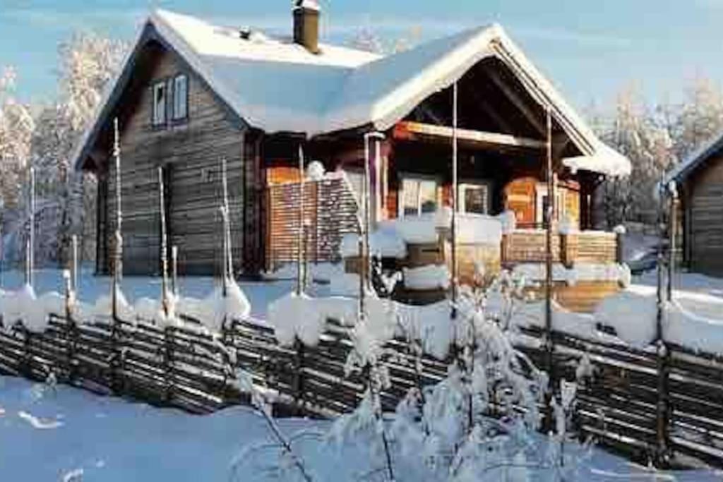 Cabin In Bruksvallarna Экстерьер фото